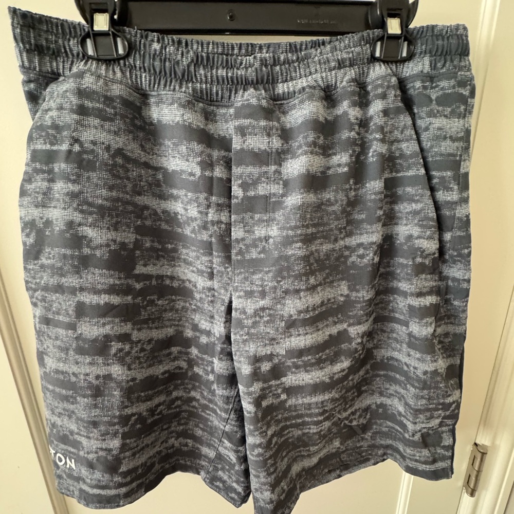 Peloton Lululemon Pace Breaker Lined 7in Shorts XXL